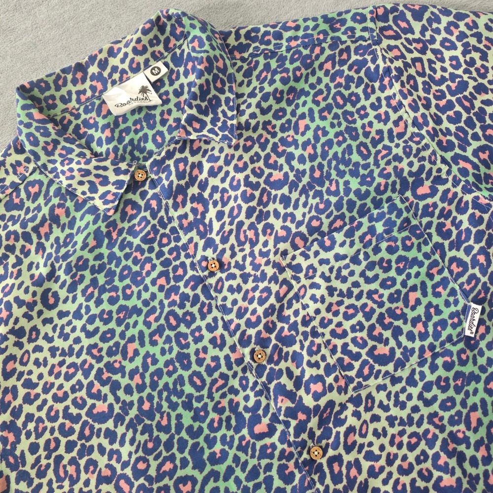 Boardies Apparel Men Medium Short Sleeve Leopard Print Viscose Button Down Shirt